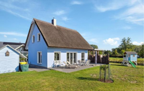 Nice Home In Glowe With Wifi, Glowe